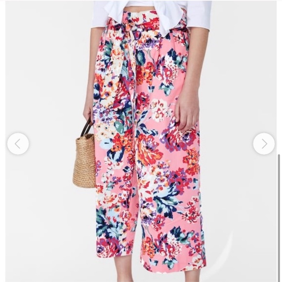 Floral Paperbag Waist Culottes Size XS - Picture 4 of 8